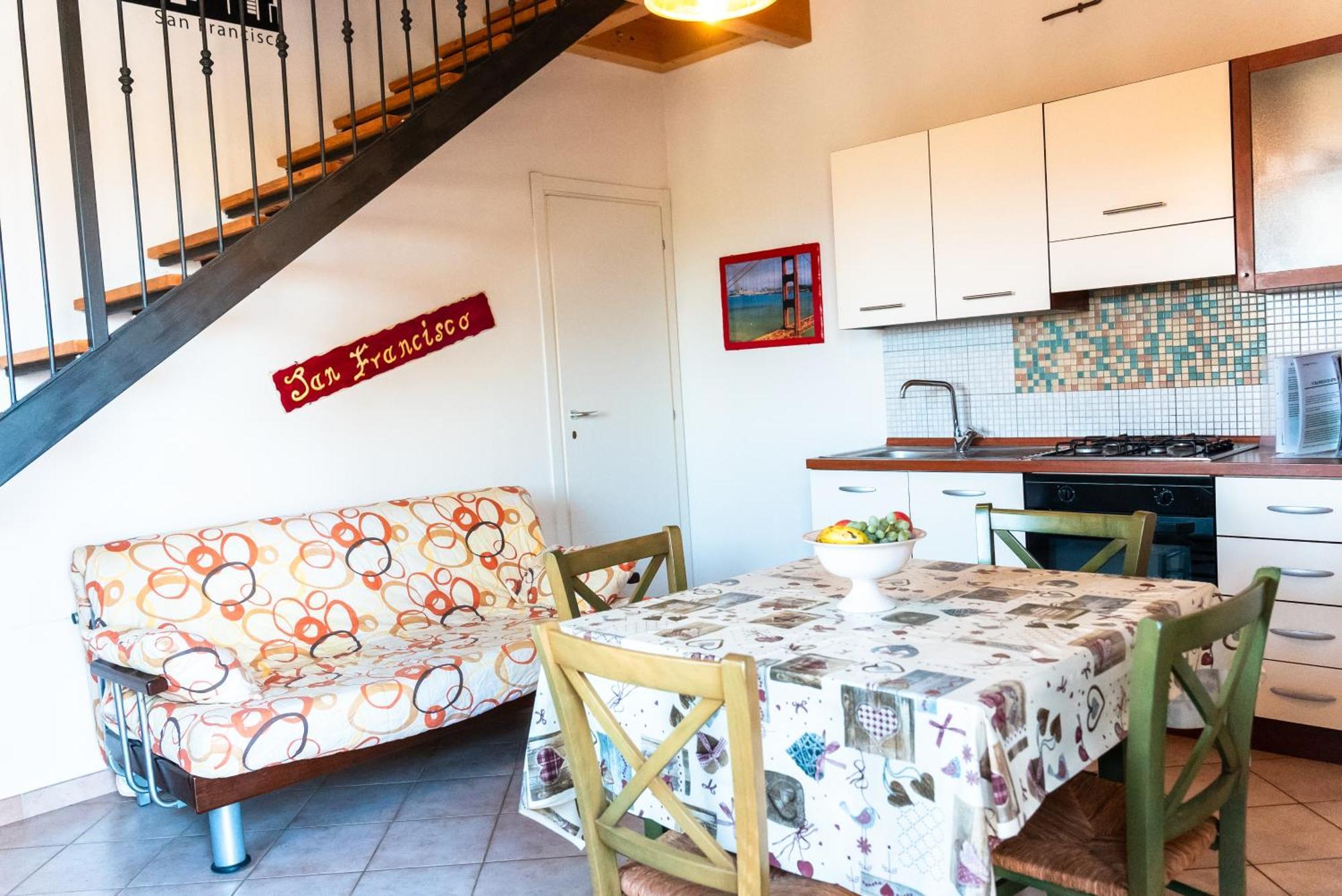 Residence Il Villaggio Del Re 克若伯里 外观 照片
