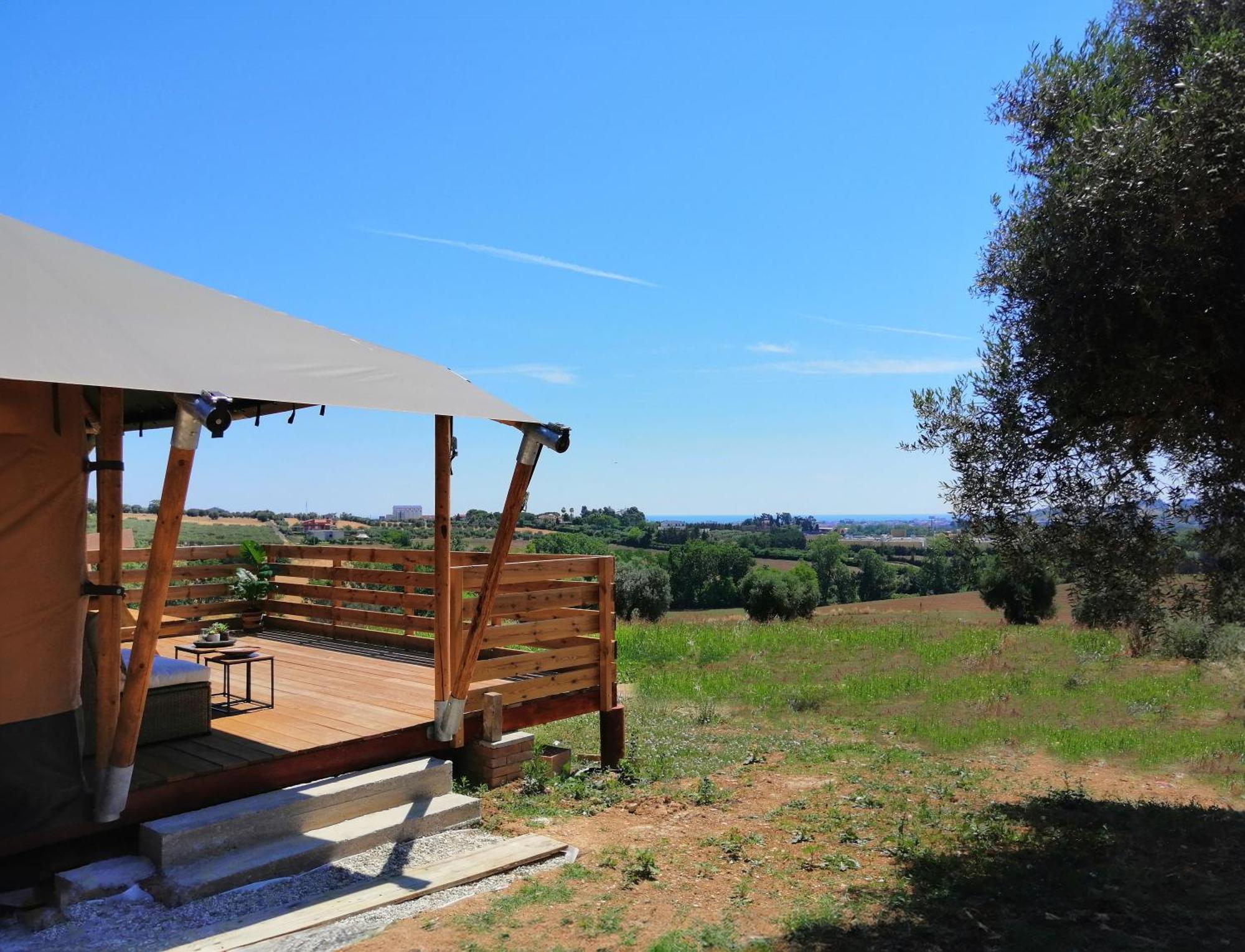 Residence Il Villaggio Del Re 克若伯里 外观 照片